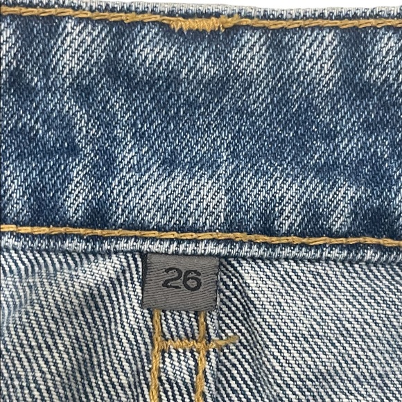 Carmar denim skirt — size 26 - Picture 4 of 4